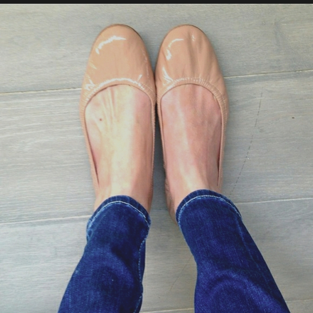 leather upper nude ballet flat slip-on flexible minimalist comfort and style 7.5